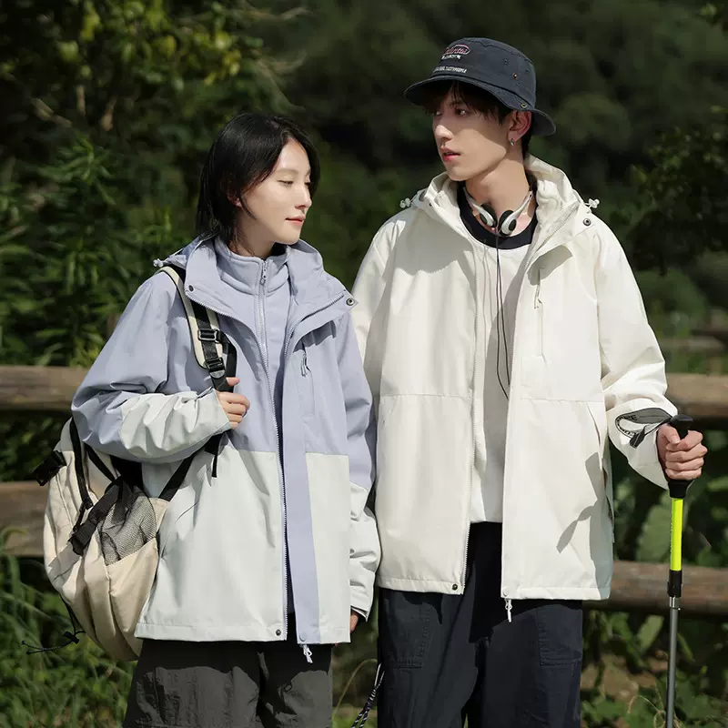 2025新款男石墨烯内胆冲锋衣三合一可拆卸保暖加绒加厚女登山服潮
