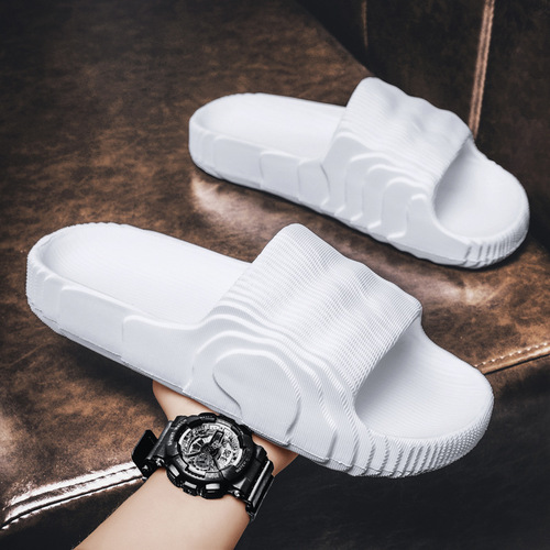 Shit feeling slippers for summer outdoor wear Kanye rubber and plastic EVA indoor sandals couple home coconut slippers