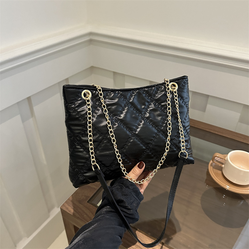 Bolso de gran capacidad de diamante para mujeres 2024 nueva moda de moda de cadena de moda bolso de hombro bolso de mano bolso de compras