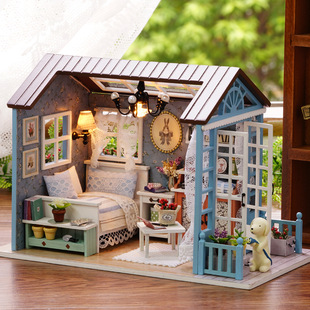Zhiqu House Handmade Assembled DIY Cabin Senlan Time Model Retro Toy Microscale Scene Birthday Gift for Women