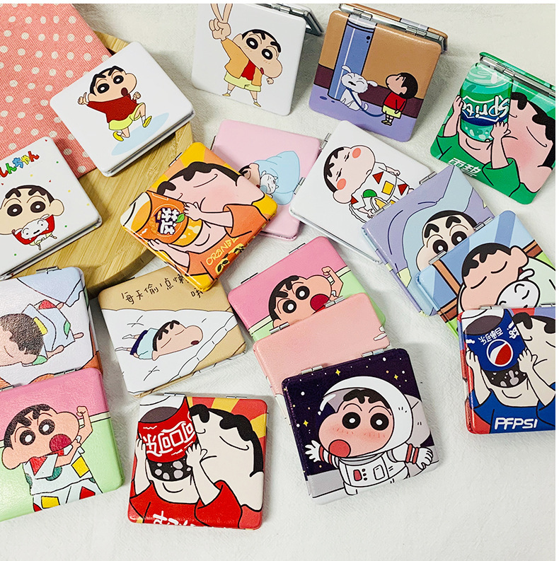 Crayón pequeño nuevo espejo de fábrica directamente para portátil plegable espejo de maquillaje estudiantes de mano comedor lindos bolsos nuevos