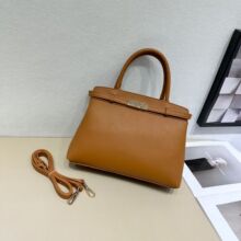 �羳ͨ�ں��s�P��Ů��2025�¿�����K��ɫ��������μ�б��Ů��