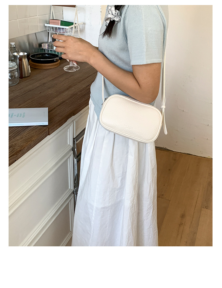 Fashionable and casual small square bag for women, 2025 summer new style personalized crossbody bag, versatile solid color lychee pattern single-shoulder bag undefined
