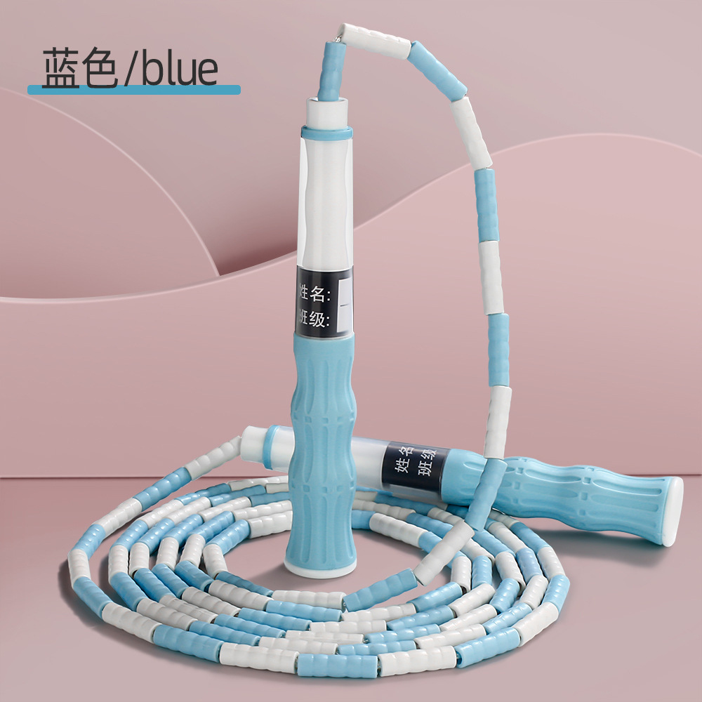 Cuerdas de salto ajustables especiales para estudiantes de jardín de infantes con cuerdas de salto de acondicionamiento físico para evitar la pérdida de perlas blandas