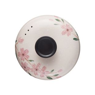 Casserole Lid Accessories 19 Hand-Painted Single Lid 21 Colorful Black and White Lid 18 Soup Casserole 23 Kiln-Turned Ceramic Lid