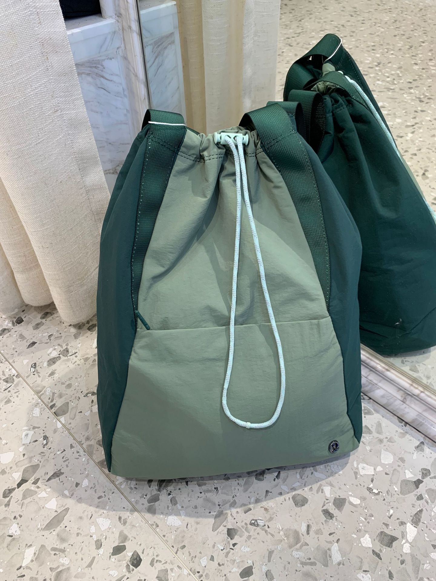 Lululemon doble función bolso de hombro doble uso bolso de tenis de yoga multifuncional bolso de hombro con cuerda