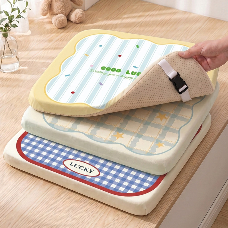 Student seat cushion, cute memory foam chair cushion for all seasons, comfortable for long sitting in the classroom, removable and washable seat pad