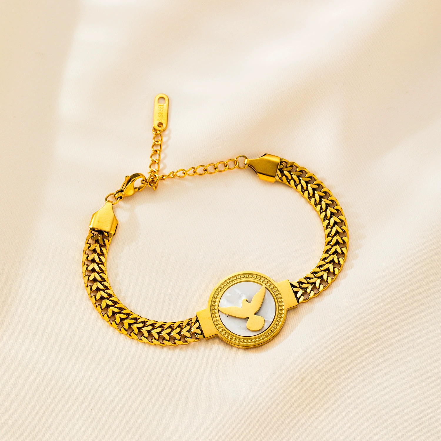 Трансграничная мода нишевые дизайн личность креативная титановая сталь металлическая дикая круглая карта мира голубь печать браслет женский