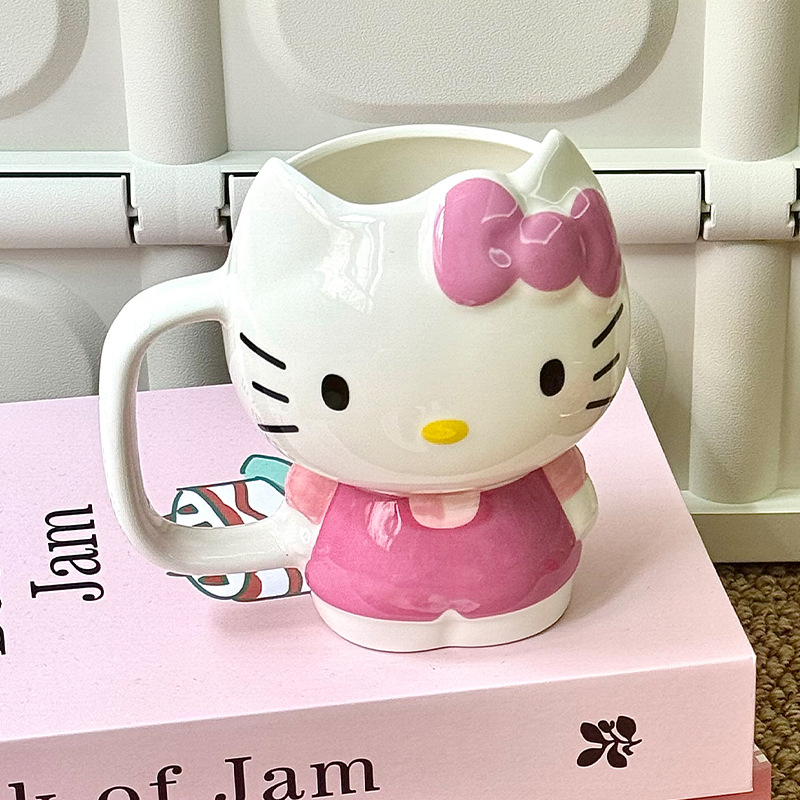Alto valor facial lindo kt gato taza regalo de cumpleaños de una niña corazón de cerámica taza de regalo de cumpleaños de novia