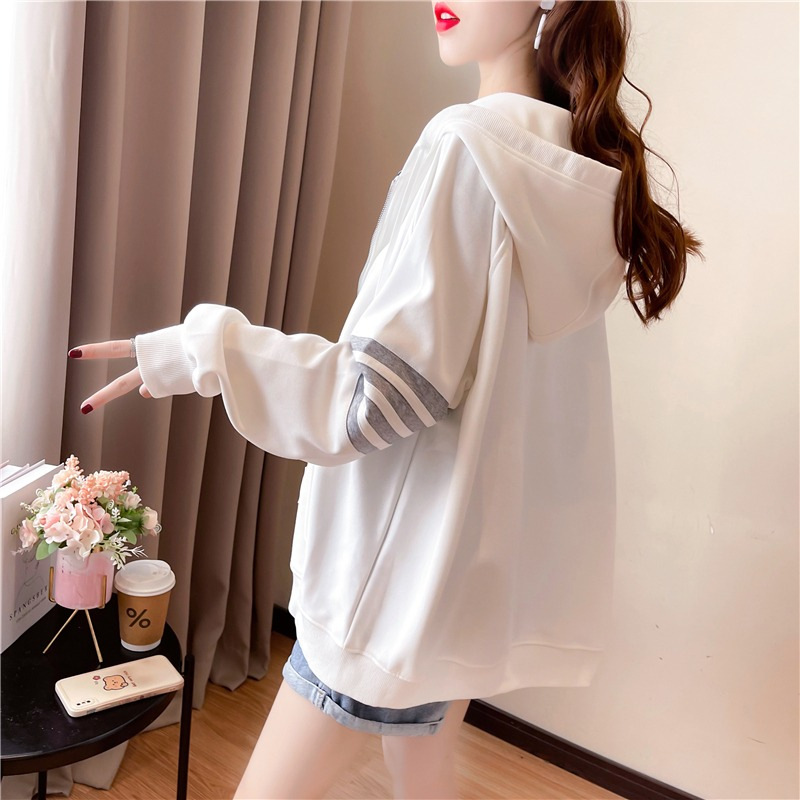 27_50d9ec15-739d-4f51-9c23-1bf