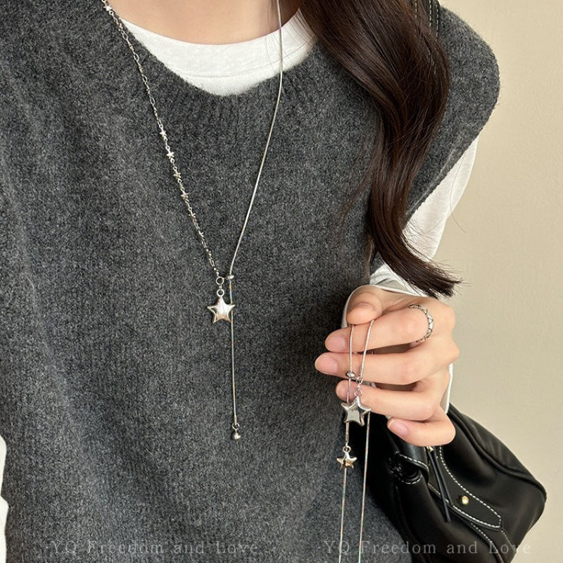 Silver Asymmetric Star Pull-Out Necklace for Women, Korean Style Atmospheric Long Sweater Chain, Niche High-End Accessories