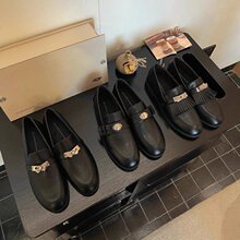 �͹����K�i�ۺ�ɫ����ЬŮ2025����ܛ�װٴ�һ�_��Ӣ���LСƤЬ��