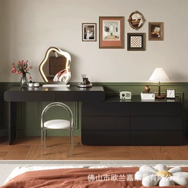 梳妆台;床头柜;皮艺床