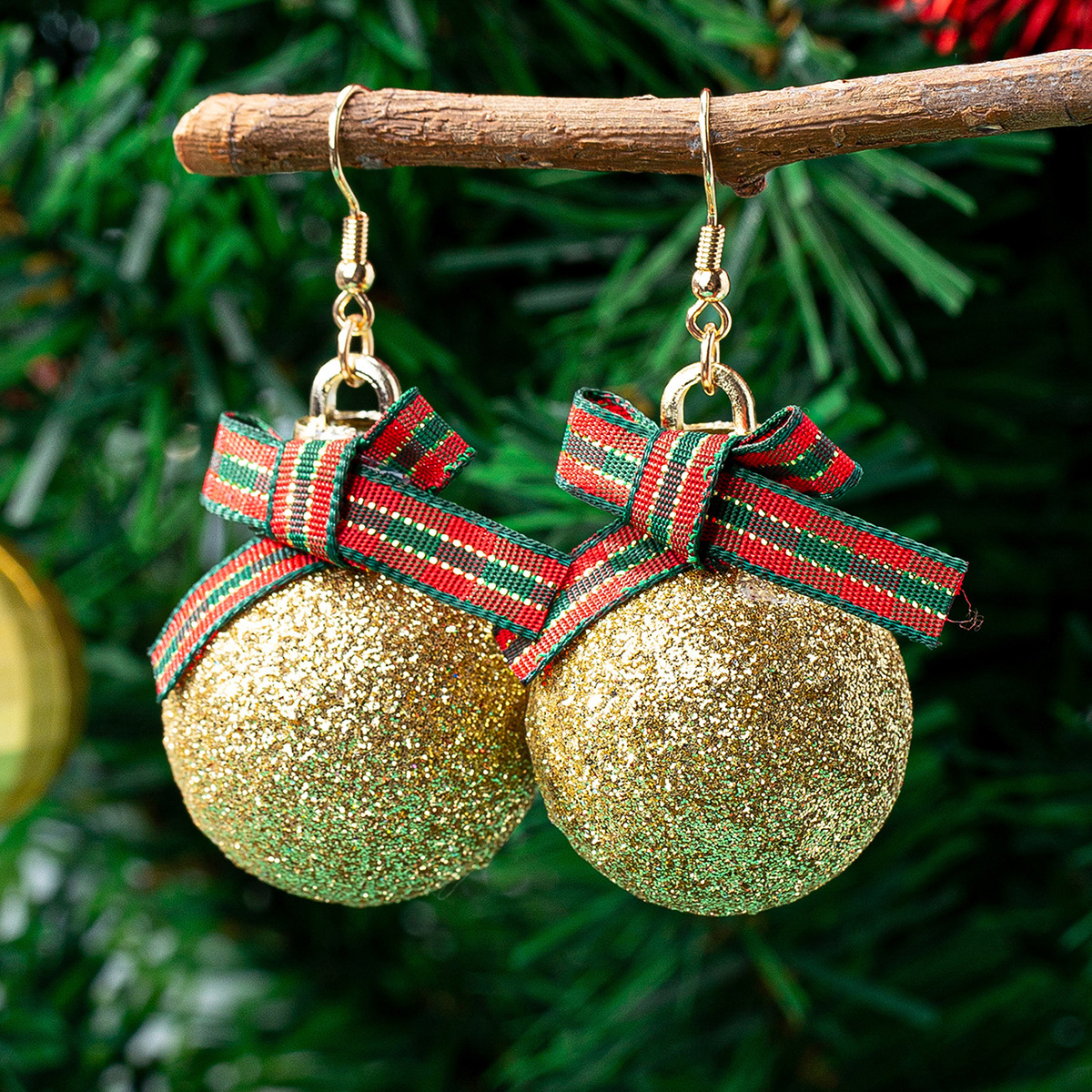 Christmas Festival Geometric Pattern 1 Pair Christmas Simple Style Classic Style Geometric Alloy Drop Earrings