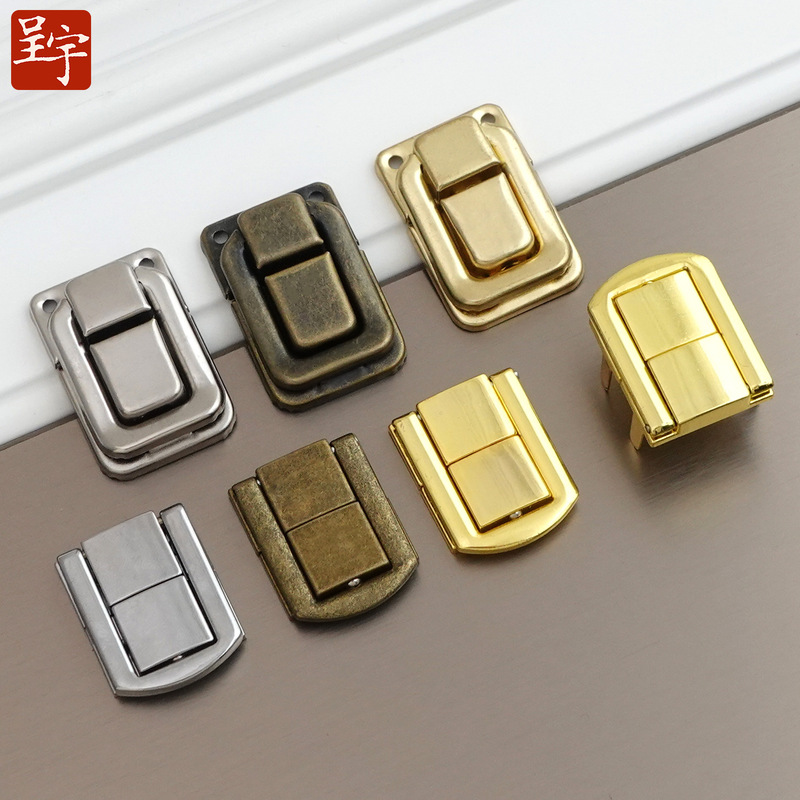 Luggage Locks, Clasps, Mini Wooden Boxes, Wooden Crates, Horn Hooks, Top and Bottom Box Clasps, Hardware Accessories, and a Complete Collection of Buckles Luggage Locks, Clasps, Mini Wooden Boxes, Wooden Crates, Horn Hooks, Top and Bottom Box Clasps, Hardware Accessories, and a Complete Collection of Buckles