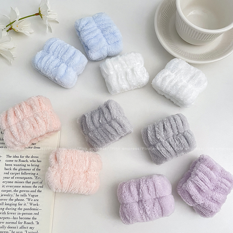 Mangas Arteque absorbente de agua a prueba de humedad Lavado facial femenino Pulsera Lavado Manga a prueba de salpicaduras Ejercicio Pulsera de limpieza de sudor Lazo para el cabello de felpa