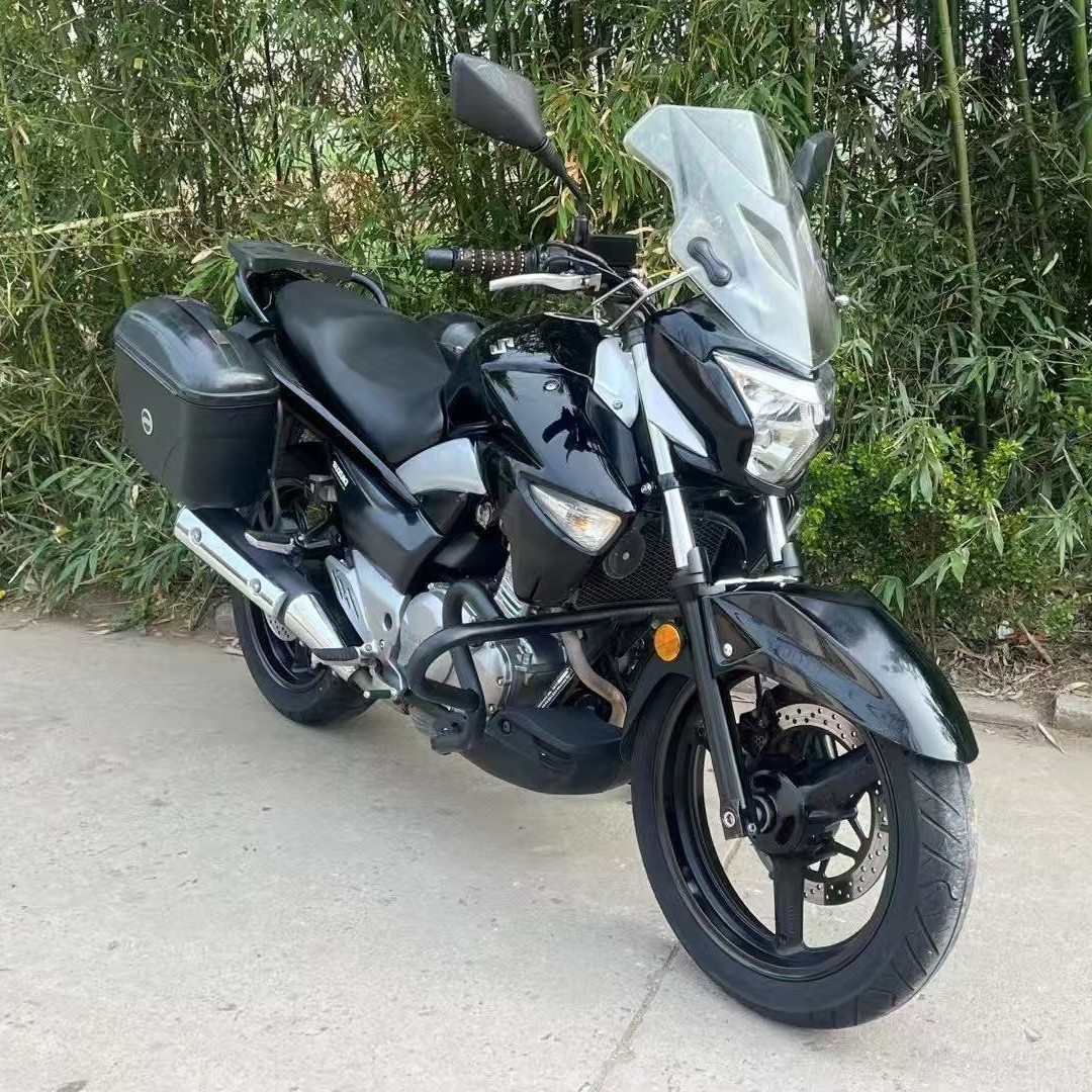 Suitable for Suzuki Gw250 Lichi K9-Gsx600 Small R Sports Car Hayabusa 1340.1300 Cruiser Sports Motorcycle