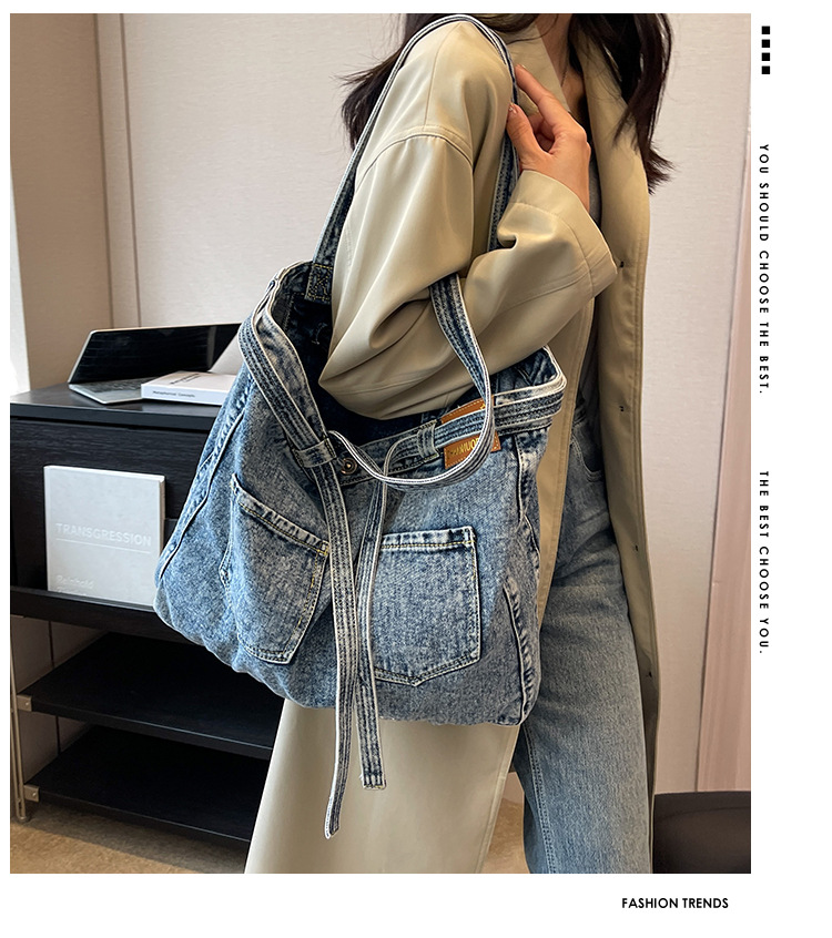 Women's Large Denim Solid Color Streetwear Magnetic Buckle Tote Bag display picture 1