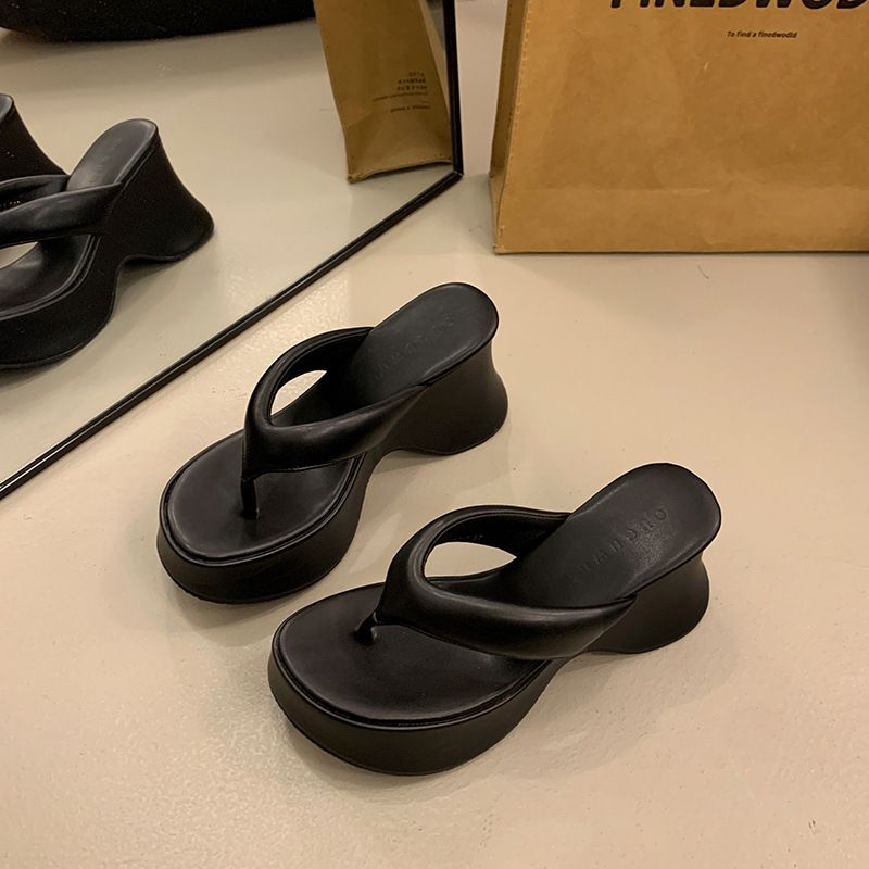Chanclas pequeñas sandalias de tacón de cuña para mujer, bizcocho de verano, zapatillas de playa casuales de tacón alto de suela gruesa
