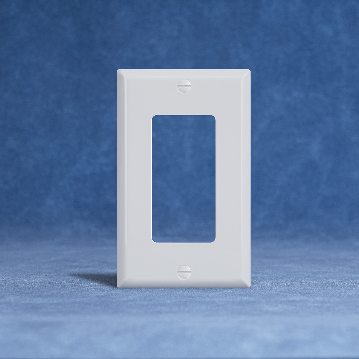 Enchufe estándar americano de la serie norteamericana Enchufe blanco doméstico estándar americano con TR 20A 125V Enchufe de pared estándar americano UL