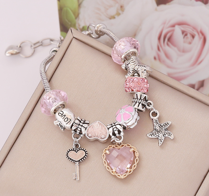 Wholesale Jewelry Fashion Heart-shaped Crystal Pendant Bracelet Nihaojewelry display picture 8