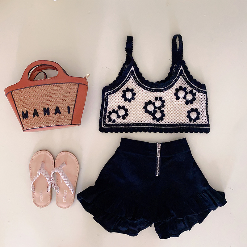 Summer retro knitted sweater