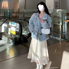 复古法式连衣裙秋冬2026新款很仙的设计感领修身显瘦长袖裙子女