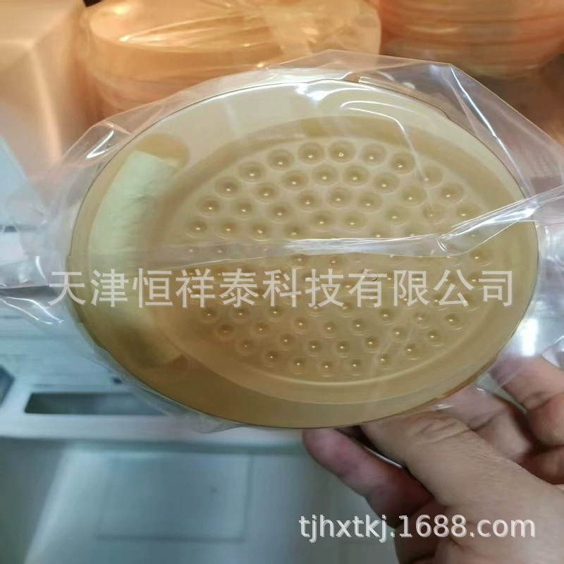 Набор для определения общего количества колоний методом подсчета ферментативного субстрата в количественной пластине на 84 ячейки, включая соответствующие контейнеры и реагенты