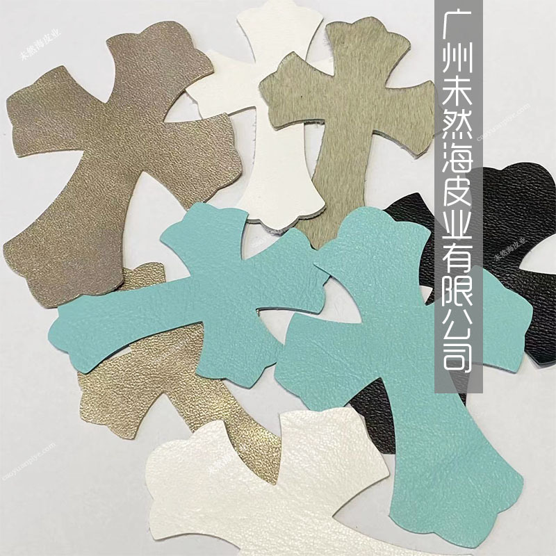 크로스 가죽 라벨 양가죽 크로스 가죽 라벨 가죽 멀티 컬러 라이트 블루 재고 있음