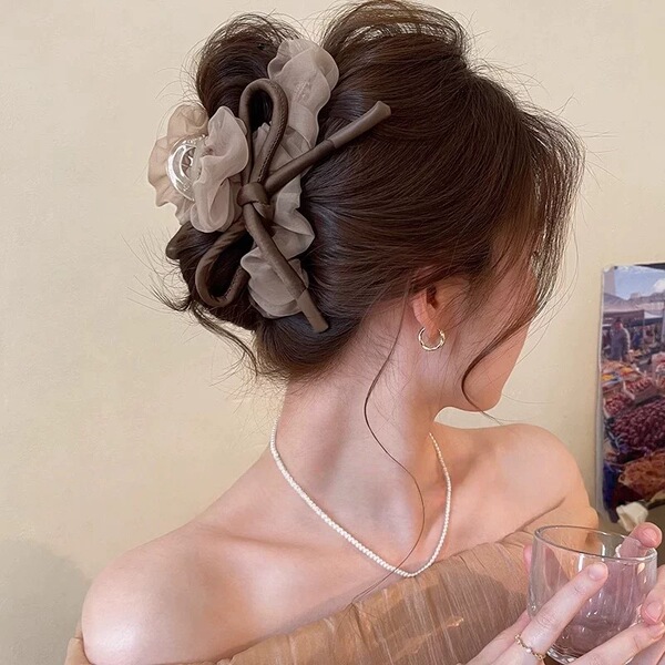 Mesh Bow Hair Clip for Women, High-End 2025 New Style Hairpin for Thick Hair, Shark Clip for the Back of the Head, Summer Hair Accessory