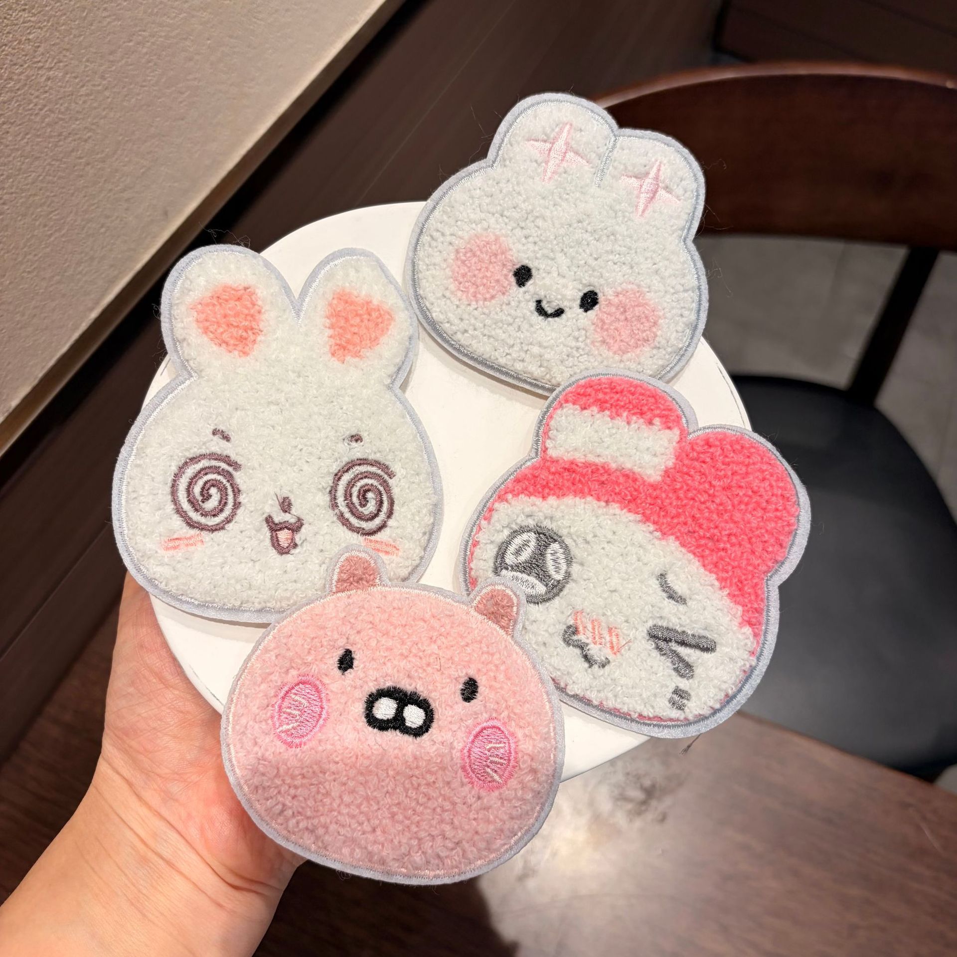 Cute cartoon bunny plush bangs clip for tidying stray hair, sweet girl's seamless embroidered hairpin accessory