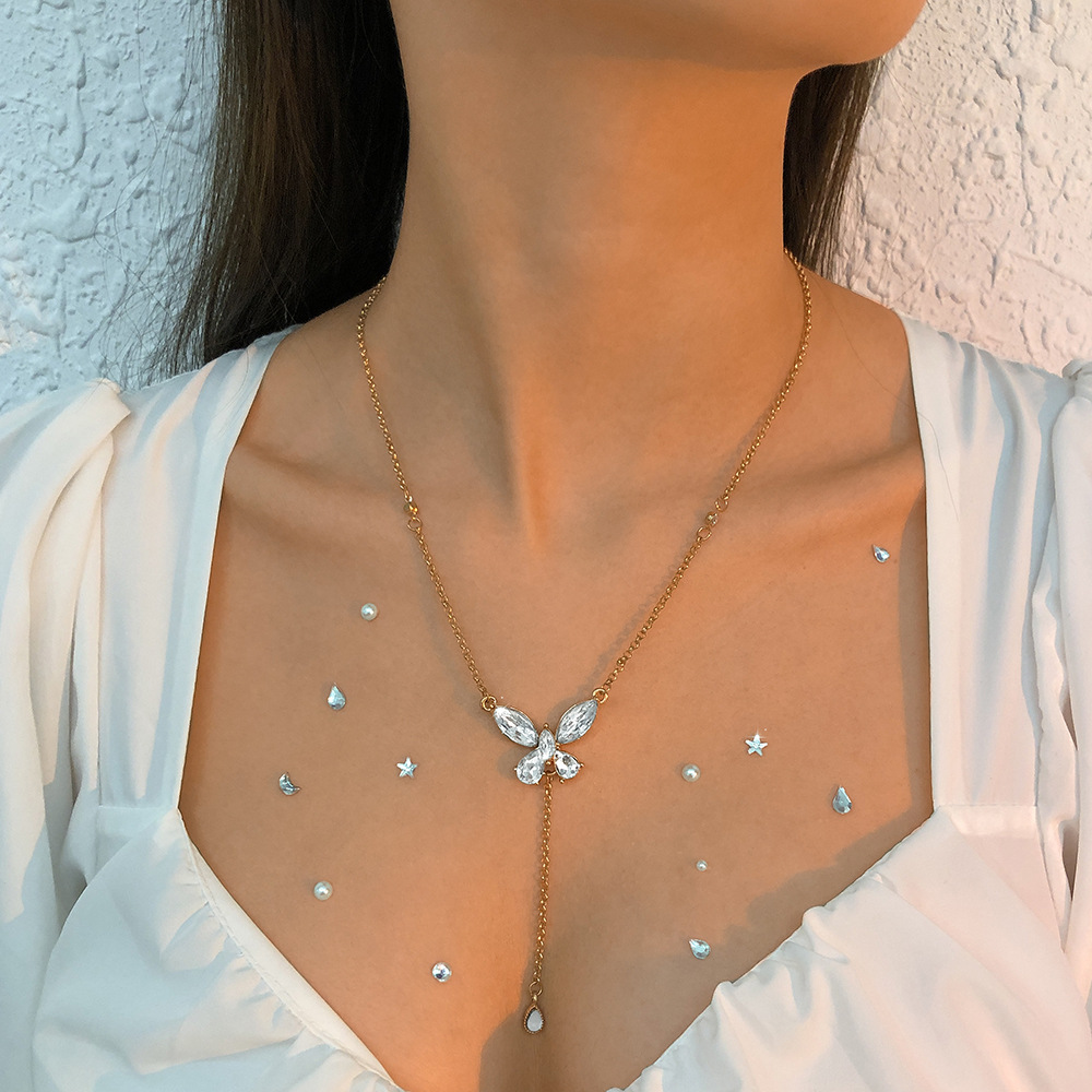 Collar De Cadena Larga De Mariposa De Diamante Completo Femenino De Una Sola Capa De Moda display picture 1