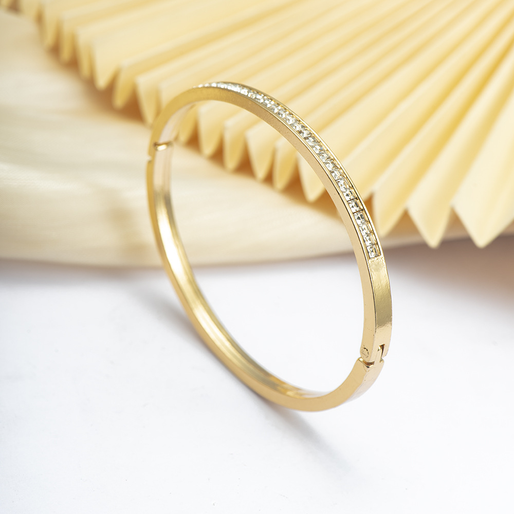 17g Weight Rhinestones Inlay Material Bangle Classification Alloy Chain Material 1 Piece Quantity Holiday, Daily Occasion Alloy Material Solid Color Pattern Women's Gender Inlay Design Simple Style, Classic Style Style Simple Style Classic Style Solid Color Rhinestones Alloy Wholesale Bangle 9