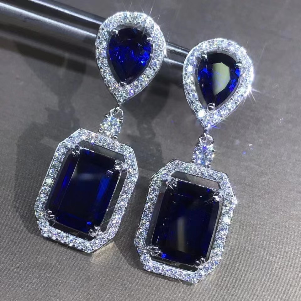 Azul