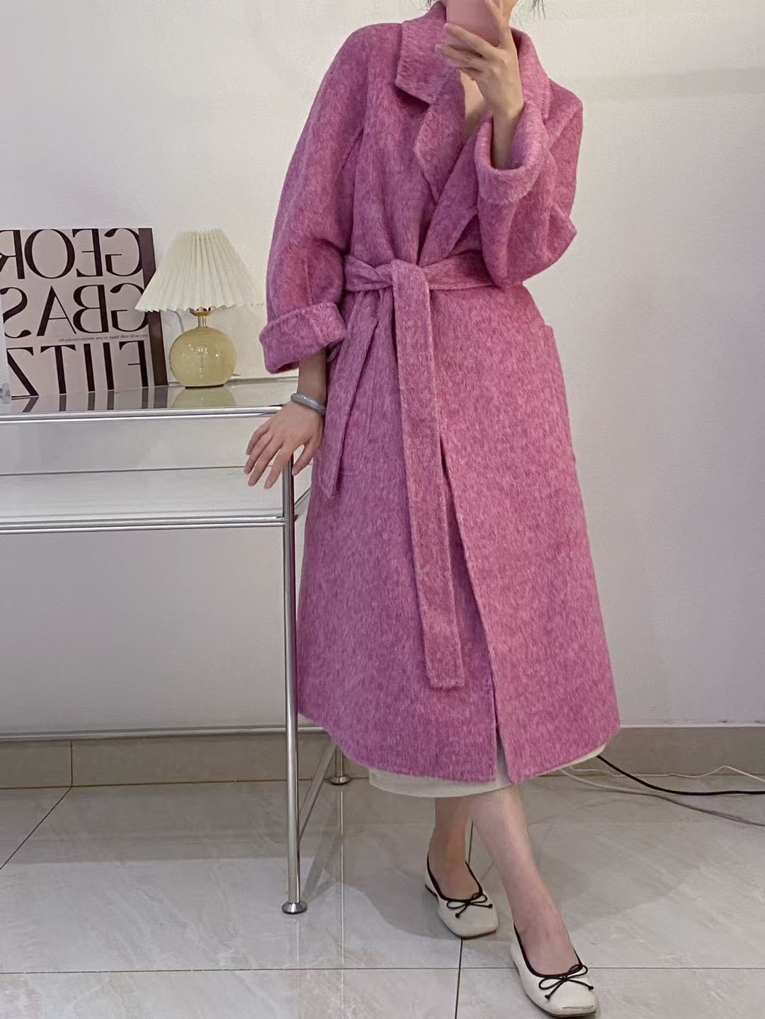 라이트 로즈 레드