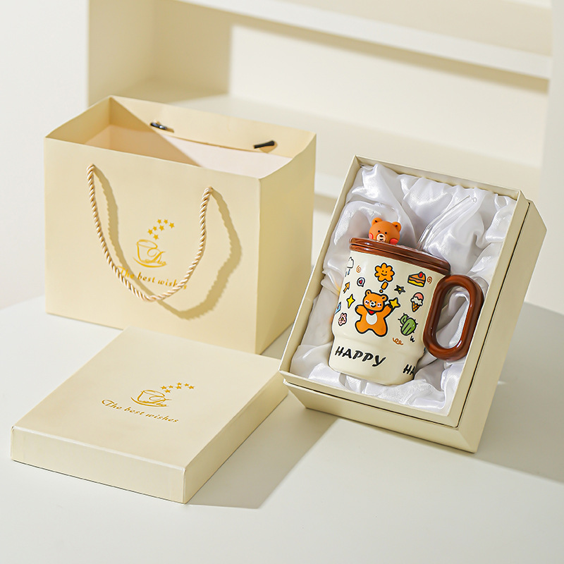 Hermosas tazas de regalo de cumpleaños para hombres y mujeres, tazas de agua de alto valor, tazas de paja creativas, tazas de pareja, tazas de escritorio de estudiantes