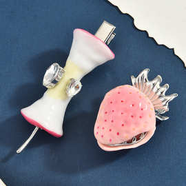 厂家直销创意可爱草莓发夹时尚苹果胡树脂发饰女气质百搭发卡批发
