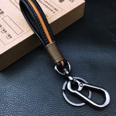 革ロープキーホルダーペンダント編組ロープキーリング金属カップル漫画アクセサリー男性と女性の車のキーチェーン