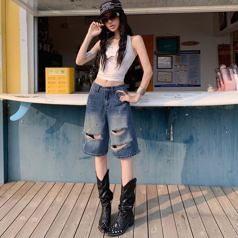 Ripped Wide-Leg Denim Shorts, Loose-Fitting Denim Shorts for Women, Summer Shorts That Cover the Body, Petite Women's Denim Shorts