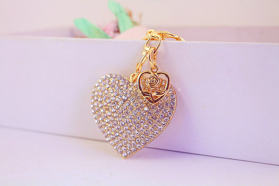17g Weight Rhinestones Inlay Material Cute Heart Shape Rose Zinc Alloy Enamel Plating Rhinestones Unisex Keychain