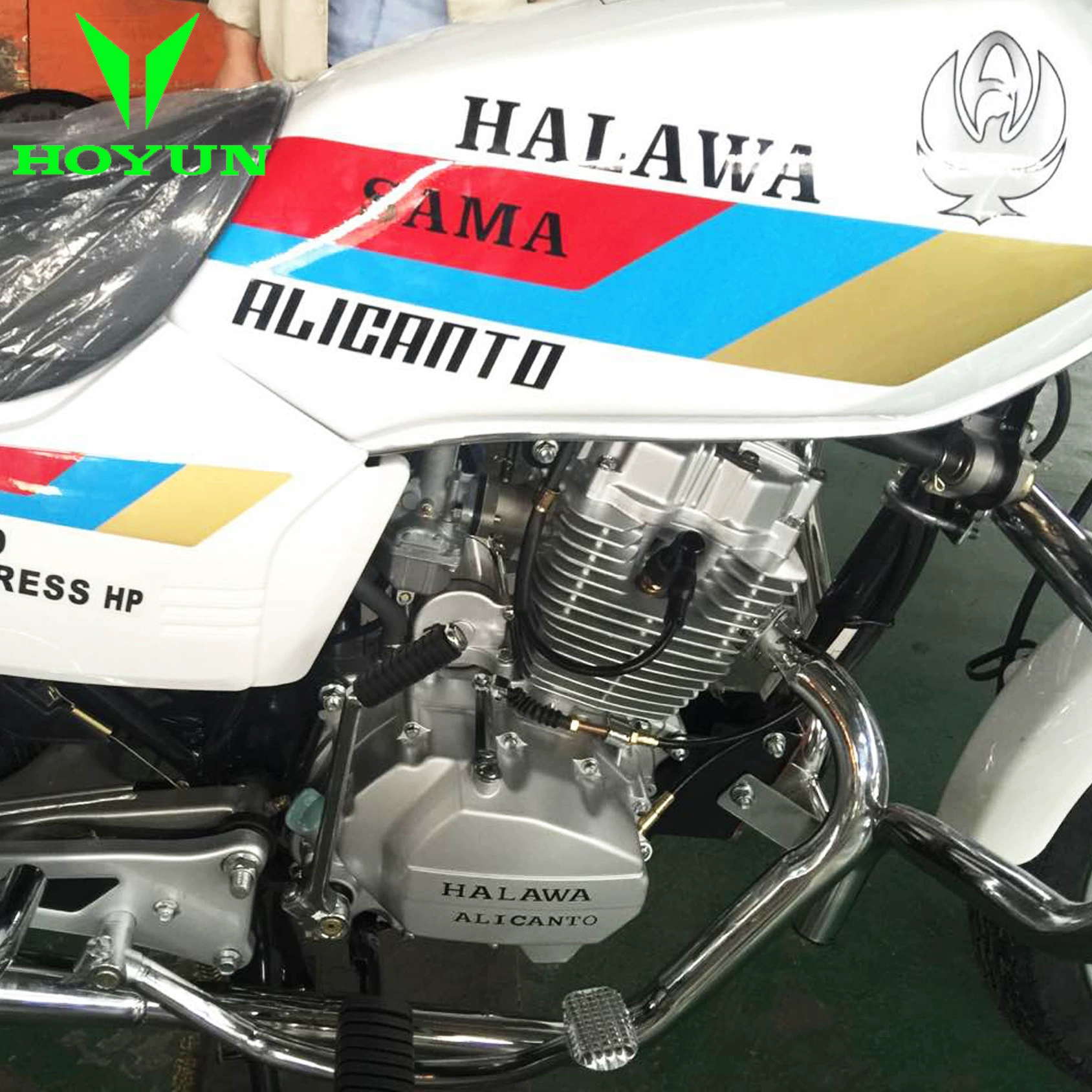 Уличный мотоцикл Hoyun CBT125/CBT150 — 125 см³, 5-ступ. ротационная КП, бак 9,7 л
