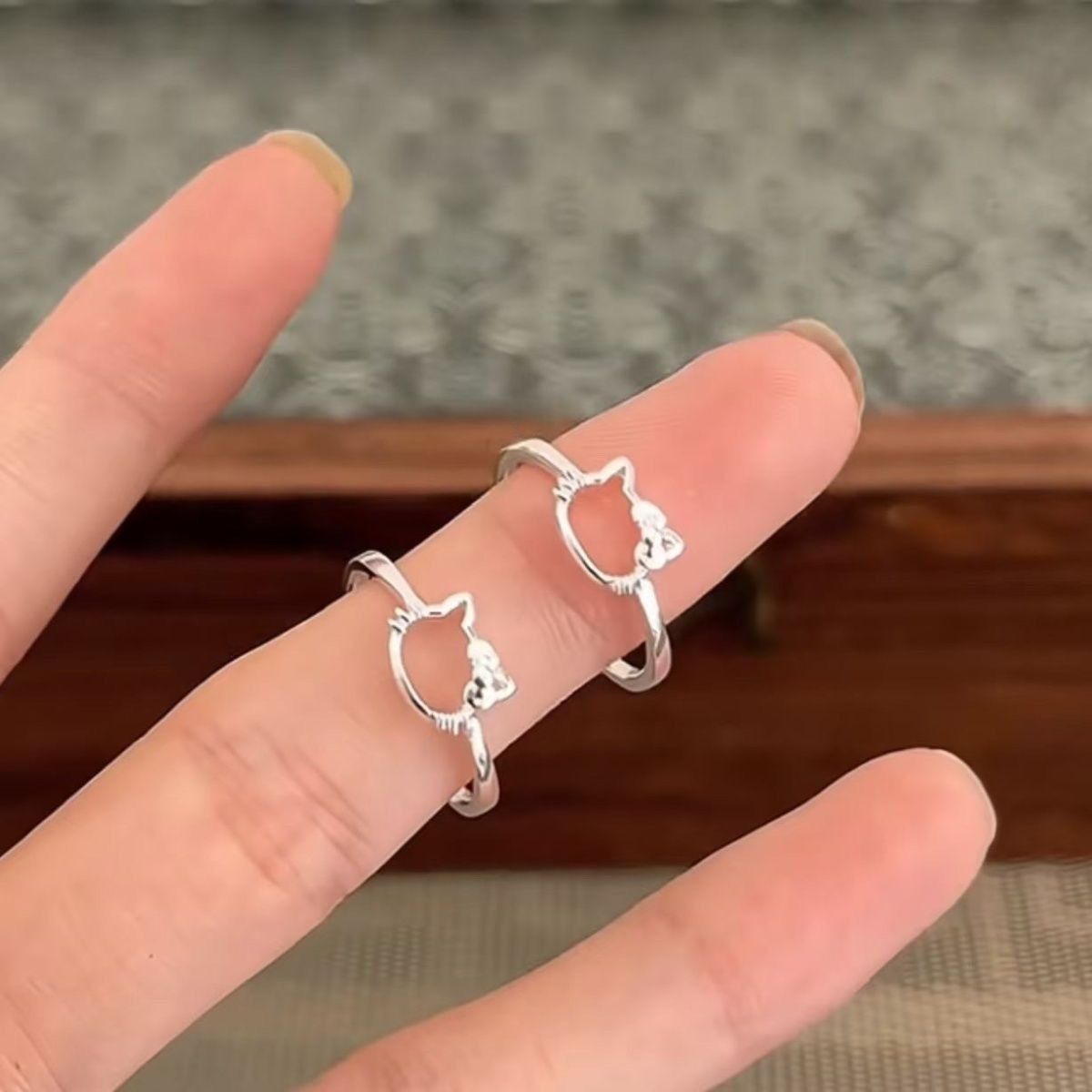 Hello Kitty Ring, Simple and Niche, High Aesthetic Value, Exquisite Kt Cat Index Finger Ring, Popular New Model, Internet Celebrity Style, Cute Design
