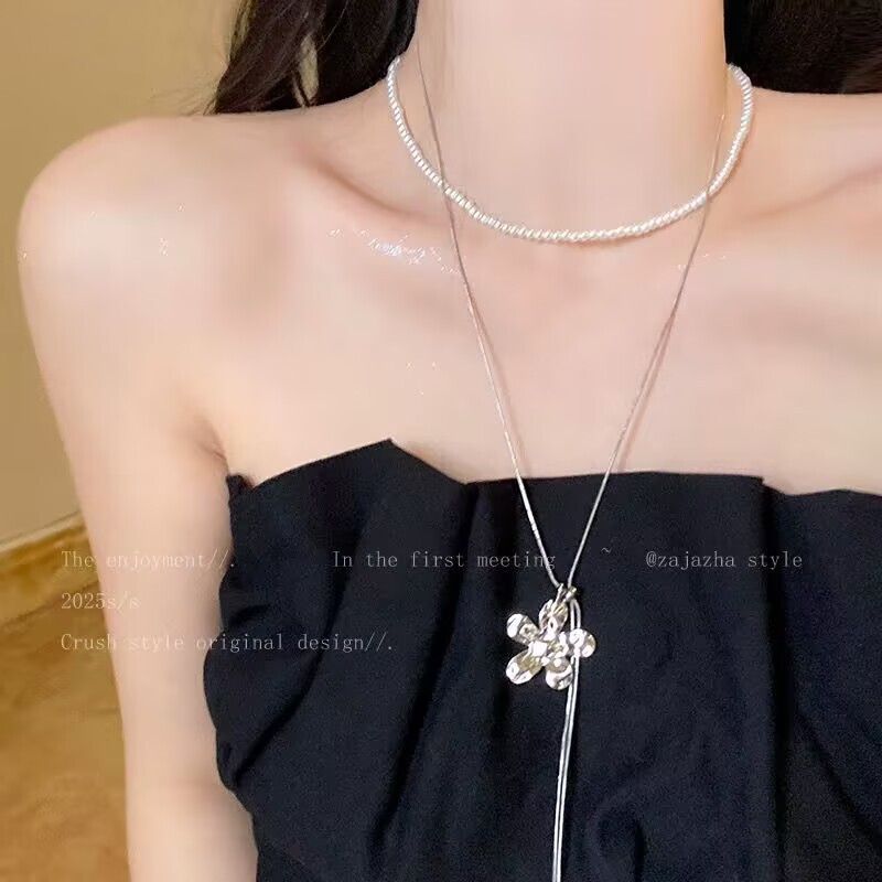 夏日新款~韩系银色花朵项链女款小众设计精致锁骨链时尚叠戴配饰|undefined