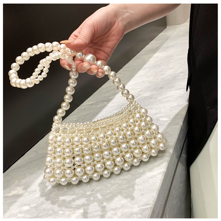 Mujeres Todas Las Temporadas Perla Artificial Color Sólido Elegante Oval Abierto Bolsa Para Las Axilas display picture 1