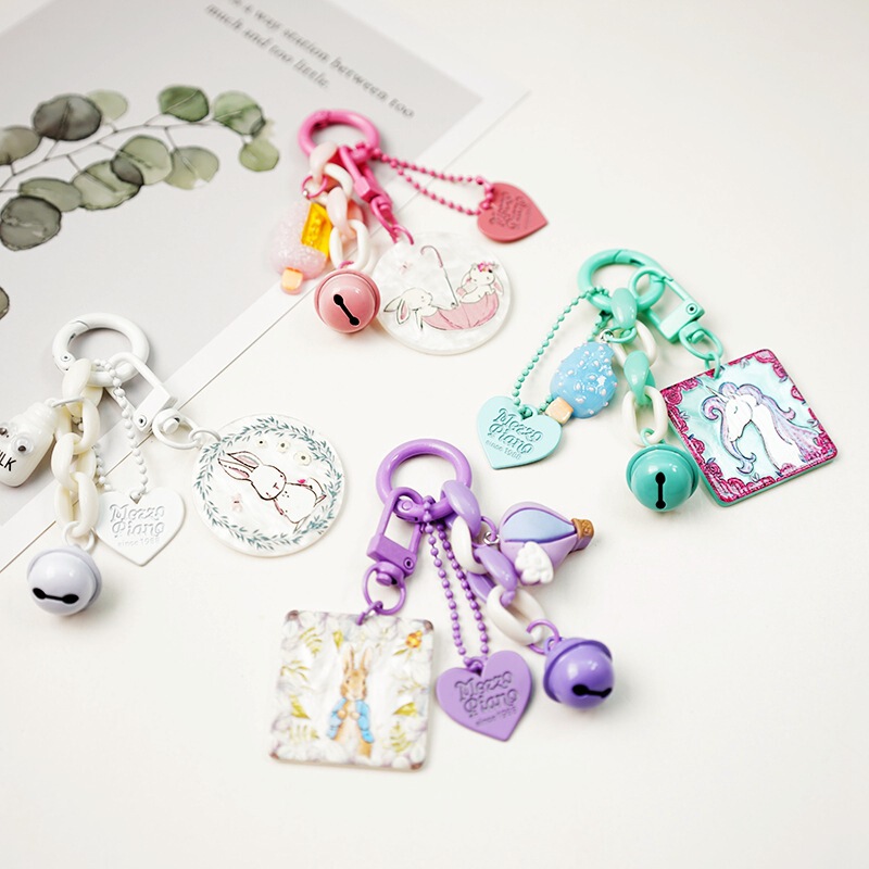 Japanese Style Cute Girl Cartoon Rabbit Radish airpods Protective Case Keychain Pendant Unicorn Hanging Chain Decoration