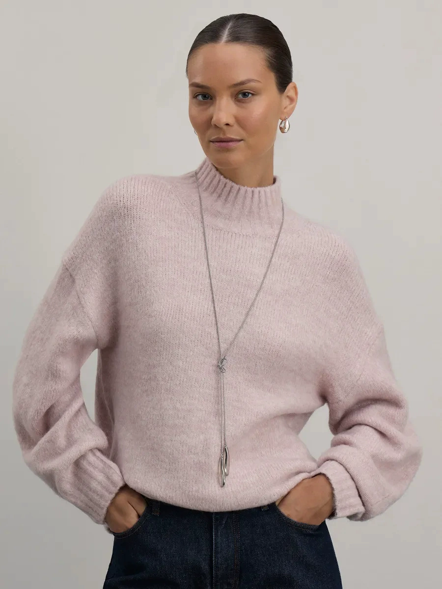 Свободный джемпер из шерсти (loose sweater)