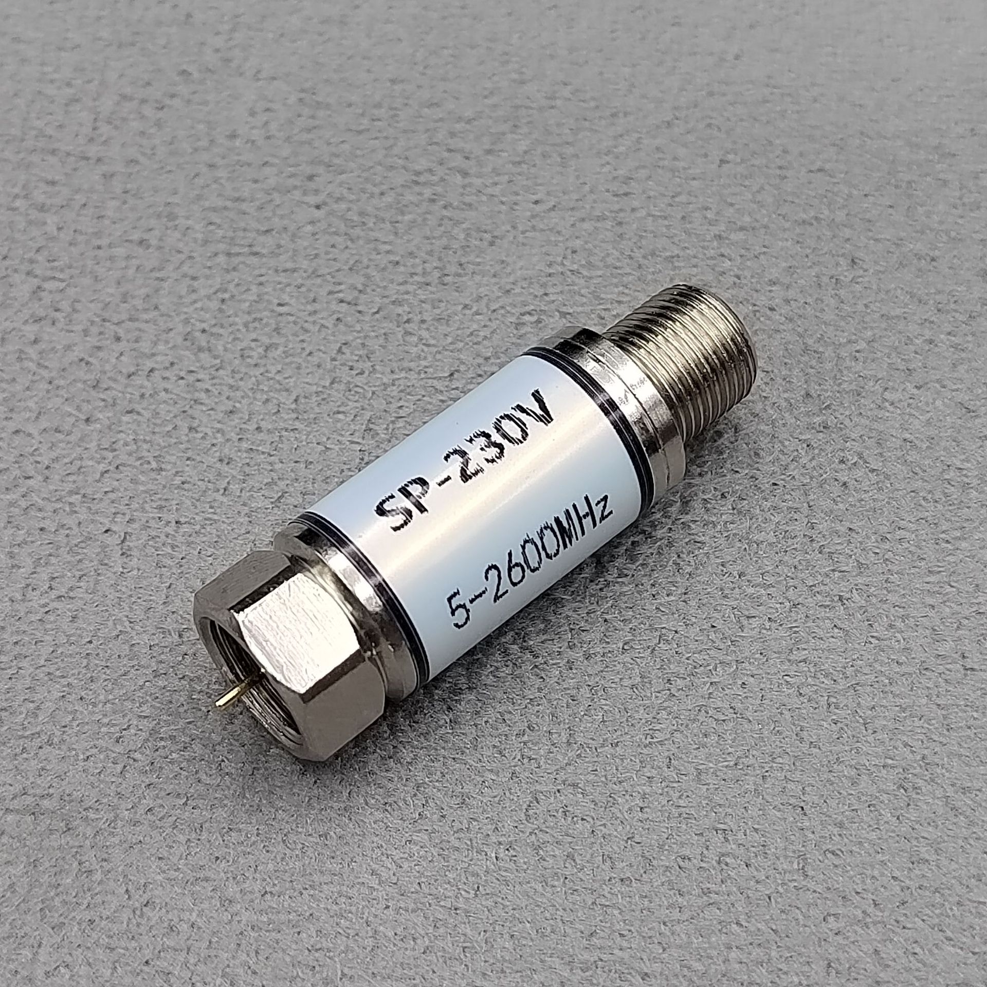 机顶盒防雷器  卫星天线防雷器 F头避雷器 浪涌保护器