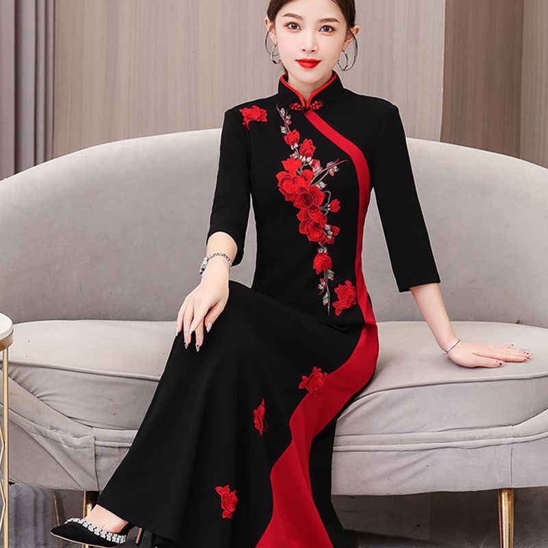 Western-Style Dress, Long Early Spring High-End Cheongsam Dress, Noble and Slimming Chinese Style Embroidered Improved Cheongsam