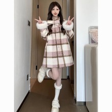 年秋冬季新款慵懒风格子毛呢外套开衫仿羔毛短外套半裙穿搭