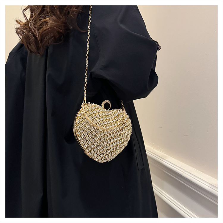 Plata Colores Oro Metal Forma De Corazón Diamante De Imitación En Forma De Corazon Bolsos De Noche display picture 20